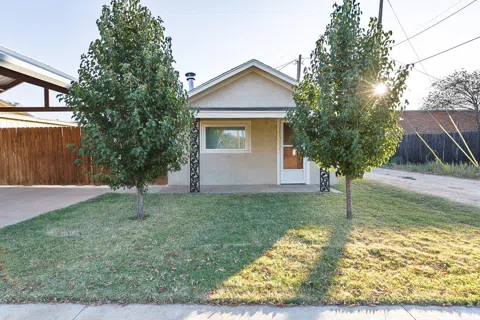 200 N 10th Street