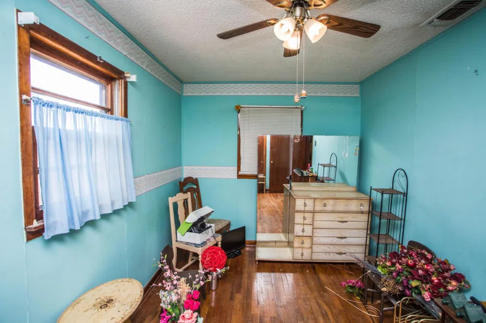 520 Ave K Ralls, TX 79357