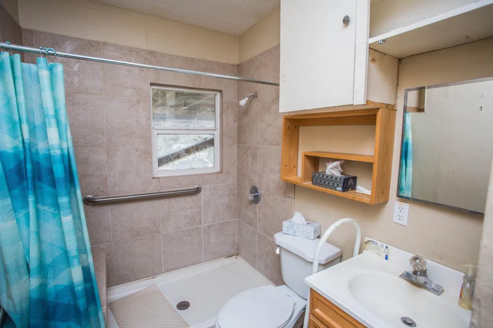 520 Ave K Ralls, TX 79357