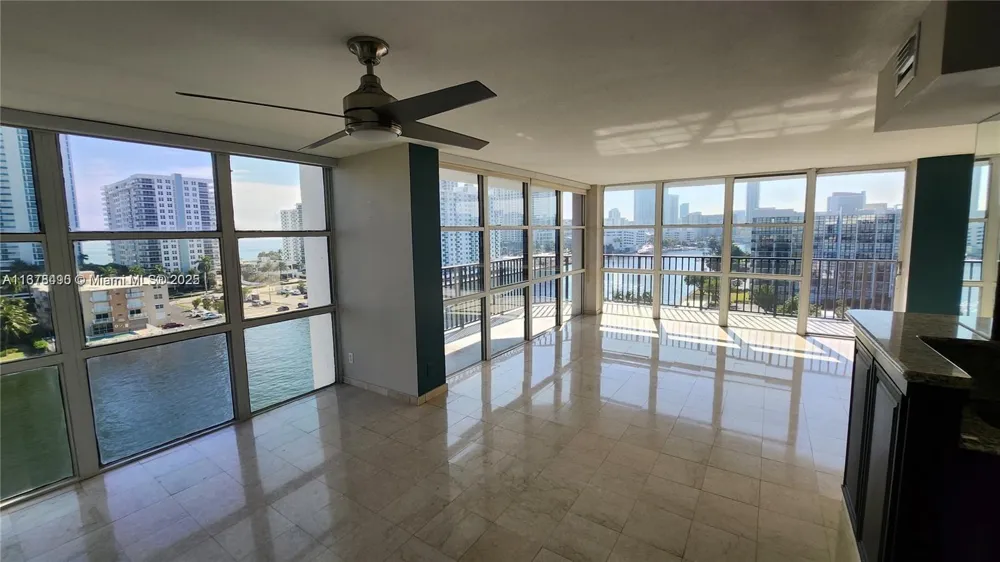 1000 Parkview Dr #920 Hallandale Beach, FL 33009