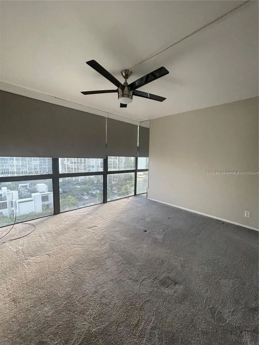 1000 Parkview Dr #920 Hallandale Beach, FL 33009