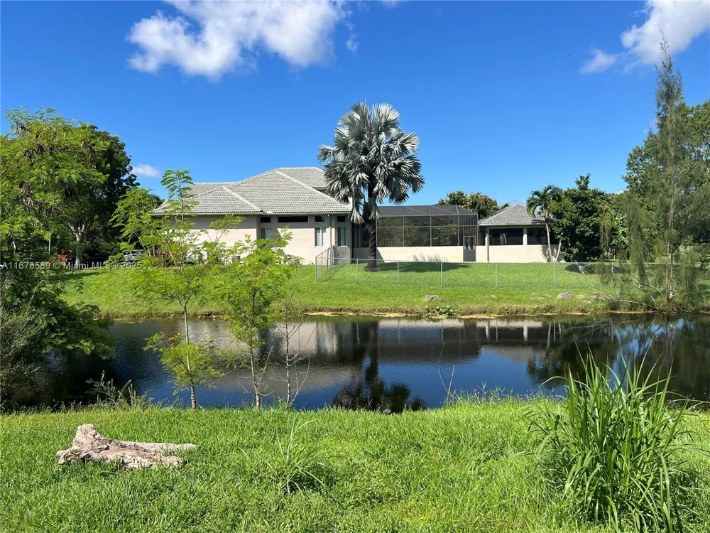 20321 SW 48th St Southwest Ranches, FL 33332