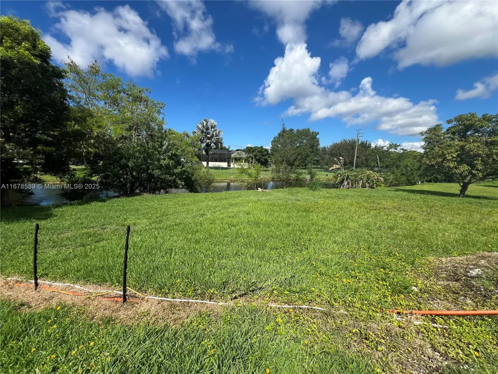 20321 SW 48th St Southwest Ranches, FL 33332