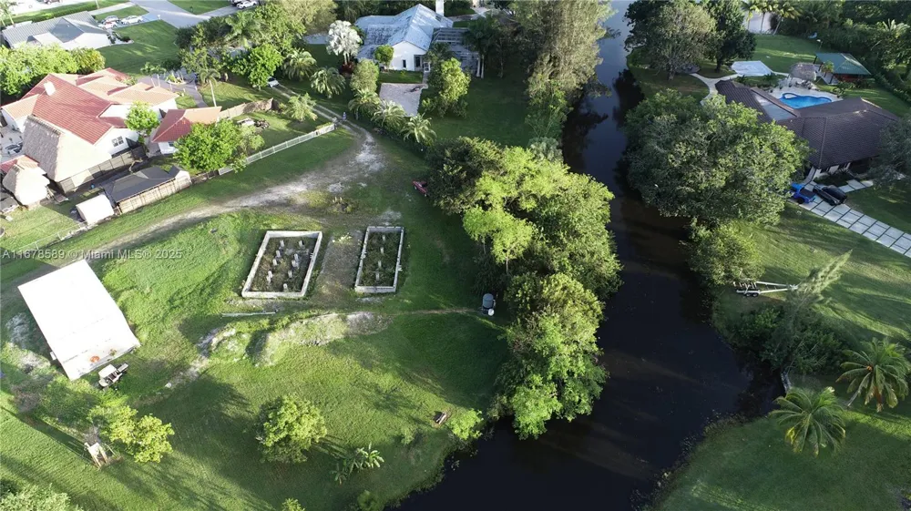 20321 SW 48th St Southwest Ranches, FL 33332