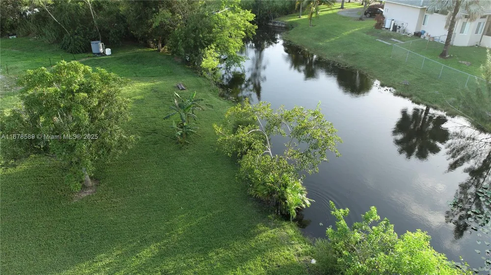 20321 SW 48th St Southwest Ranches, FL 33332