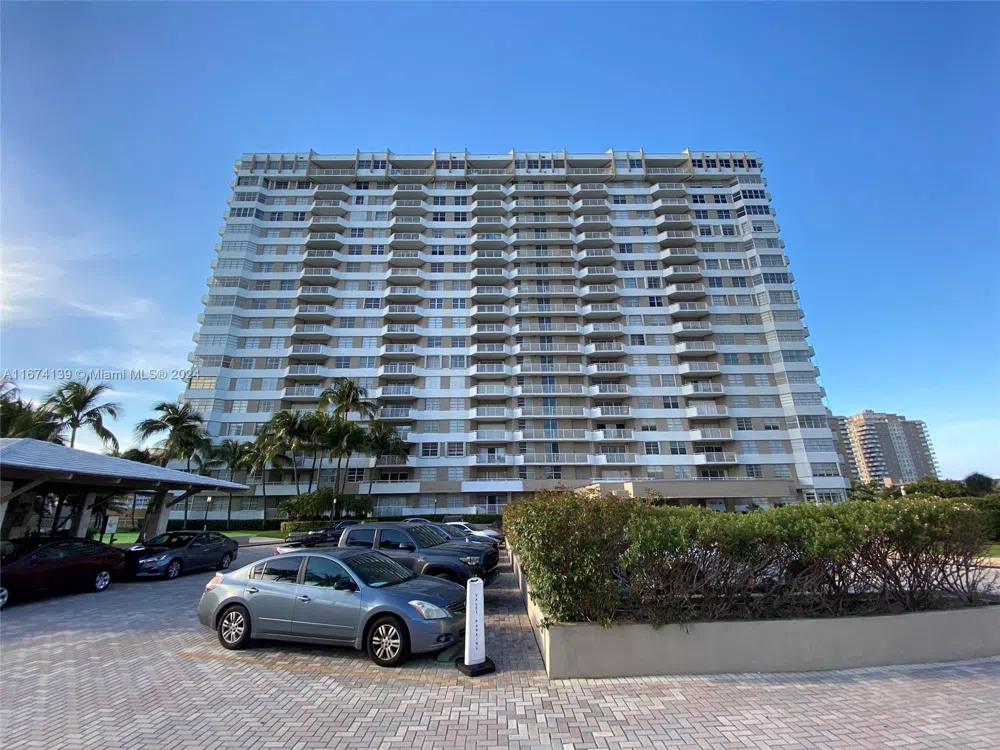 1965 S Ocean Dr #4D Hallandale Beach, FL 33009