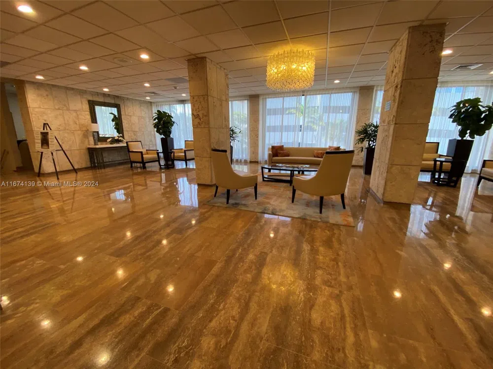 1965 S Ocean Dr #4D Hallandale Beach, FL 33009