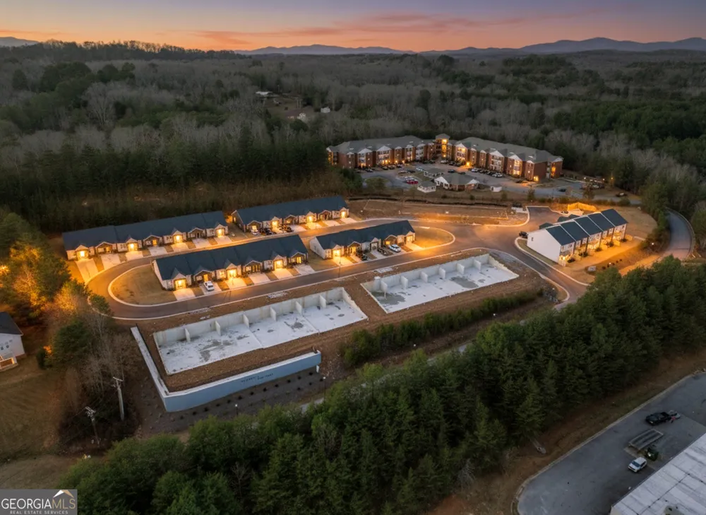 0 Grove LOOP Blue Ridge, GA 30513