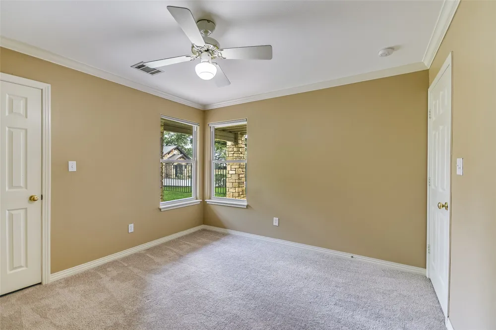 339 Quail Run Court Spicewood, TX 78669