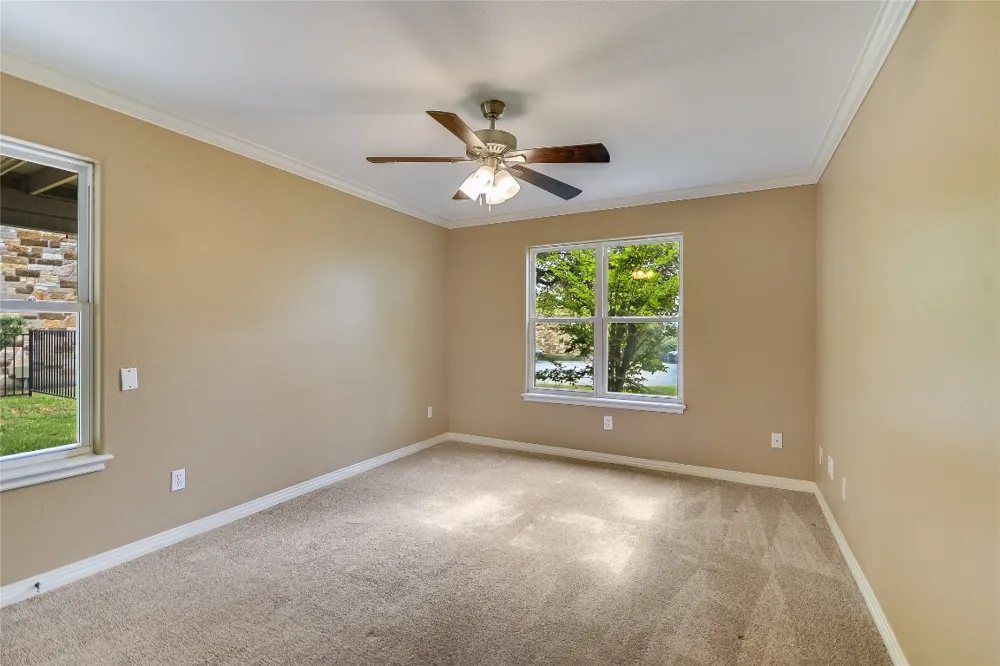 339 Quail Run Court Spicewood, TX 78669