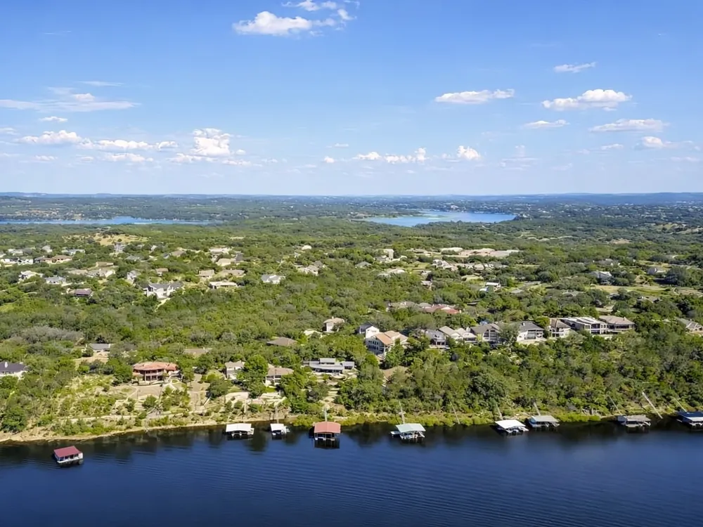 339 Quail Run Court Spicewood, TX 78669