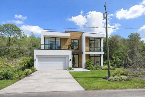 869 Winwood Circle