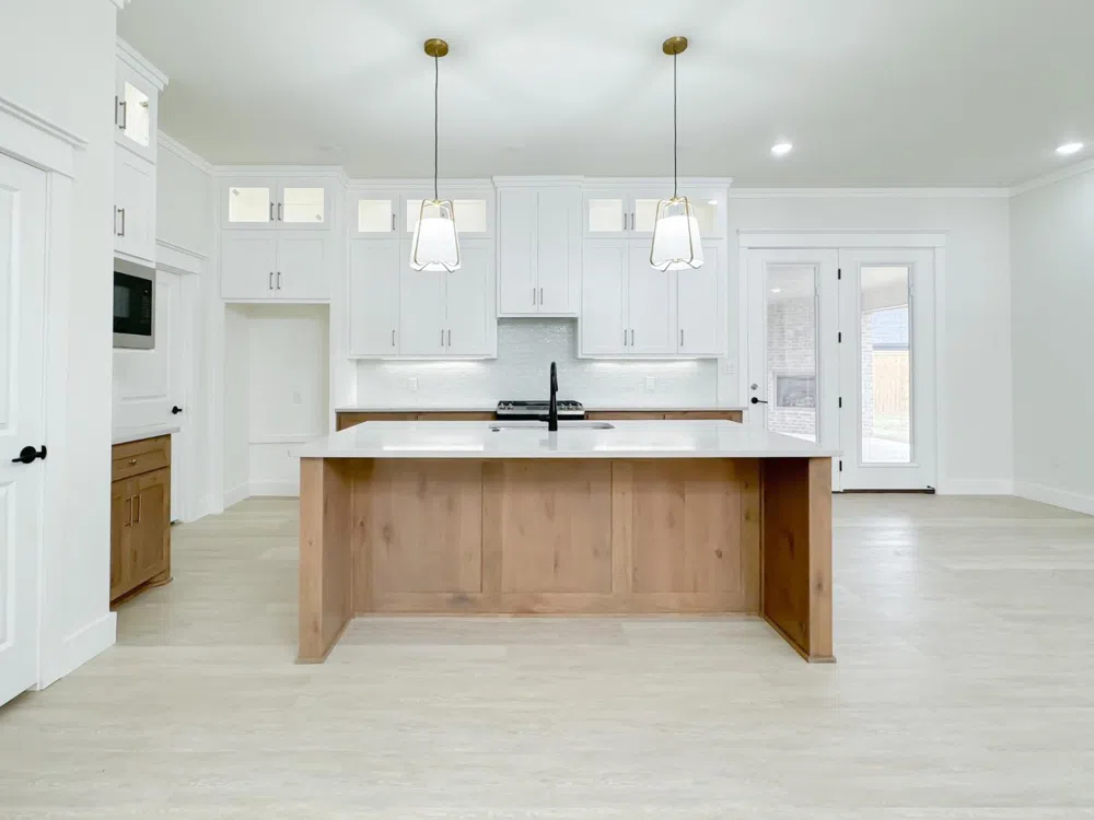 1302 Abbey Wolfforth, TX 79382