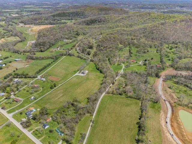 4358 Peytonsville Trinity Rd Franklin, TN 37064