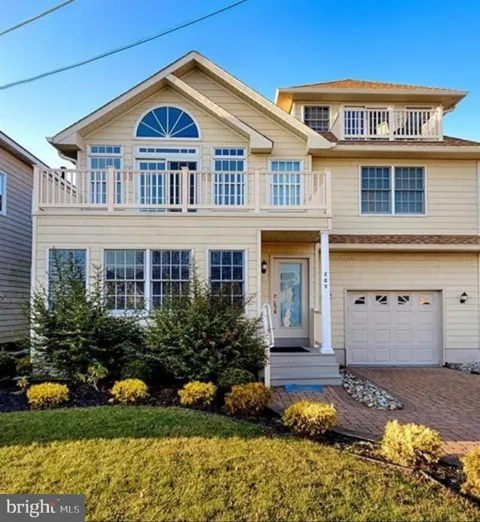 205 W BRIGANTINE AVENUE