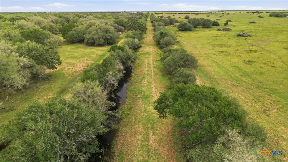 FM 530 Hallettsville, TX 77964