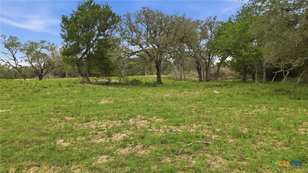 FM 530 Hallettsville, TX 77964