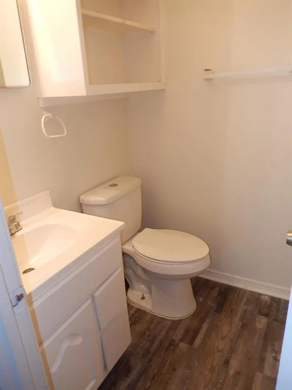 2710 Mount View Drive Farmers Branch, TX 75234
