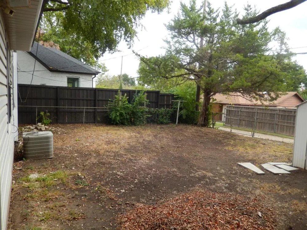 2710 Mount View Drive Farmers Branch, TX 75234