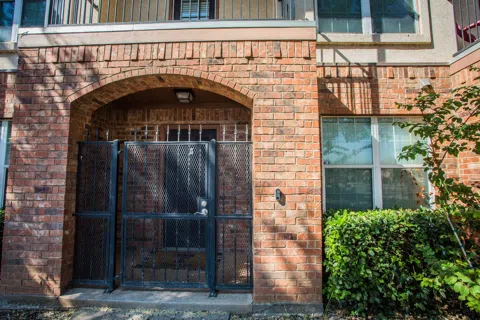 2101 Main Street