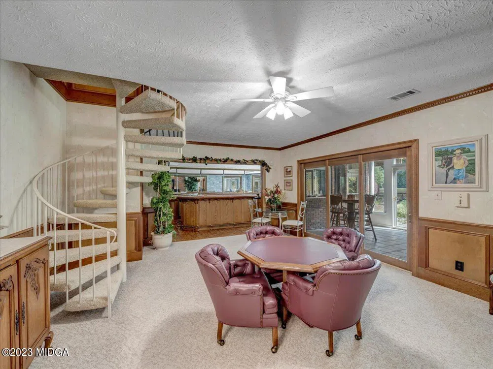 655 McDonough Rd Road Hampton, GA 30228