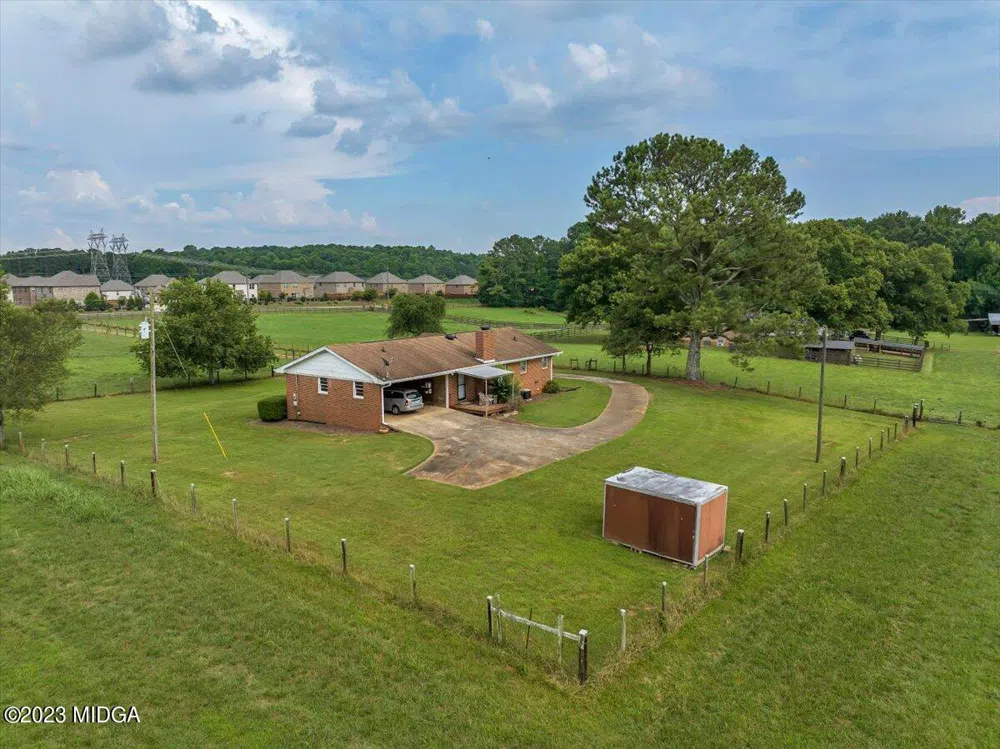 655 McDonough Rd Road Hampton, GA 30228