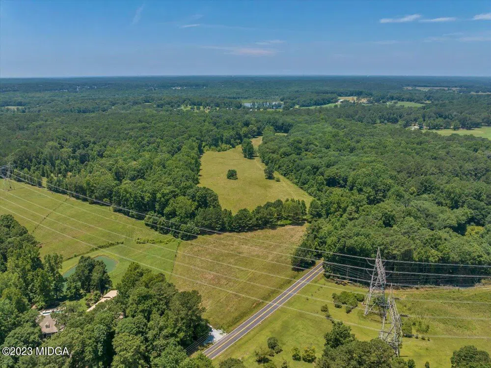 655 McDonough Rd Road Hampton, GA 30228