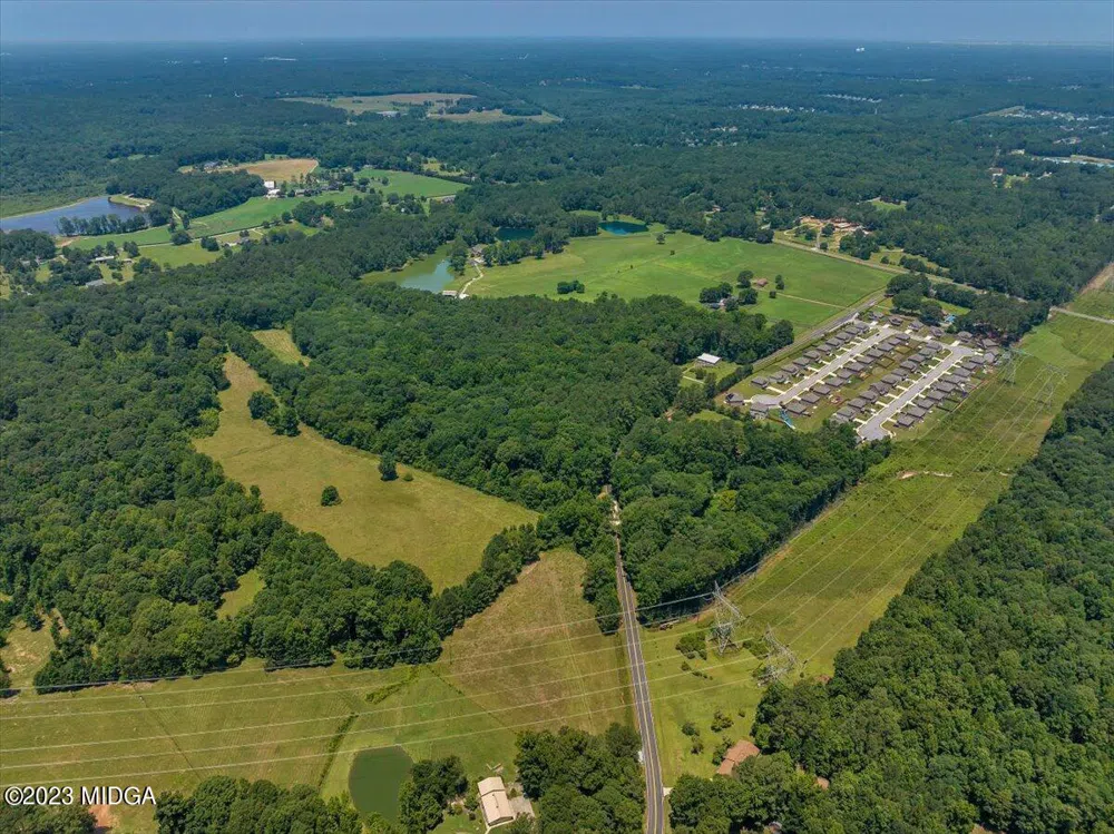 655 McDonough Rd Road Hampton, GA 30228
