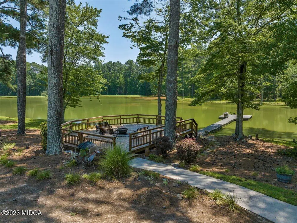 655 McDonough Rd Road Hampton, GA 30228