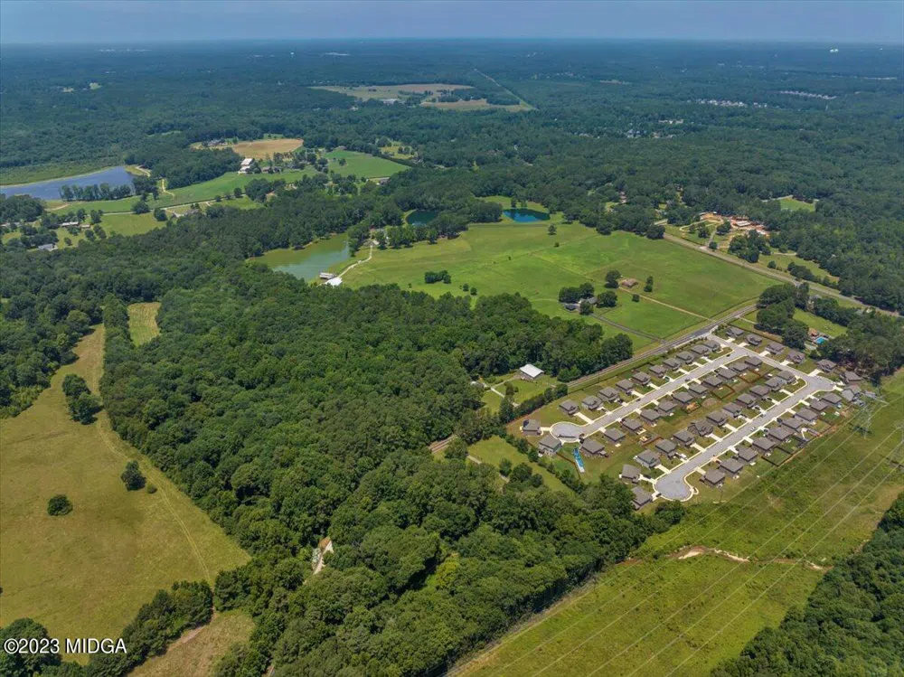 655 McDonough Rd Road Hampton, GA 30228