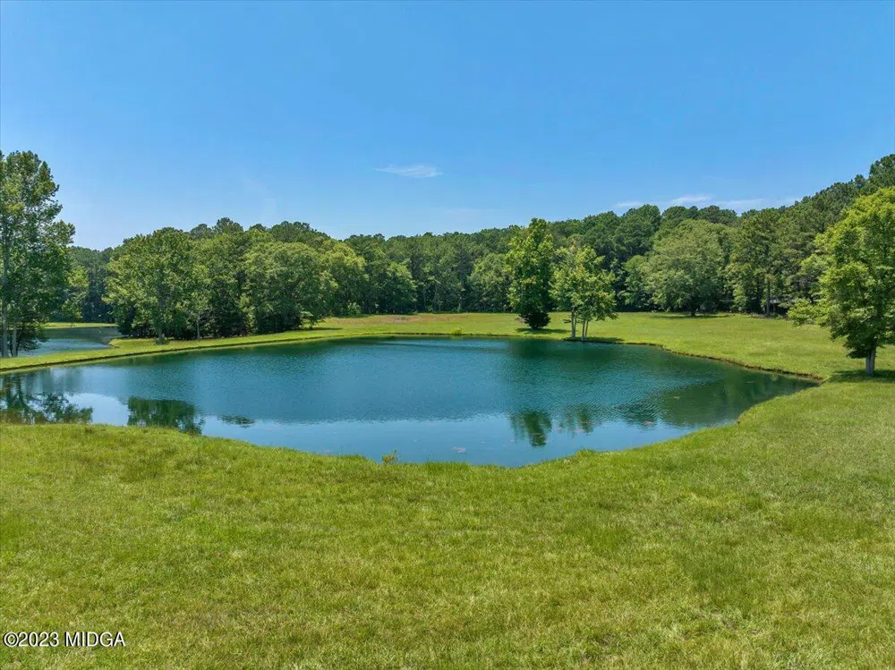 655 McDonough Rd Road Hampton, GA 30228