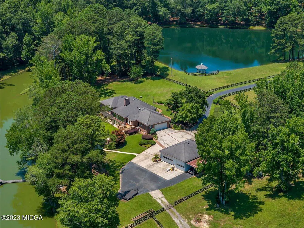 655 McDonough Rd Road Hampton, GA 30228