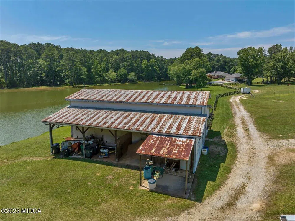 655 McDonough Rd Road Hampton, GA 30228