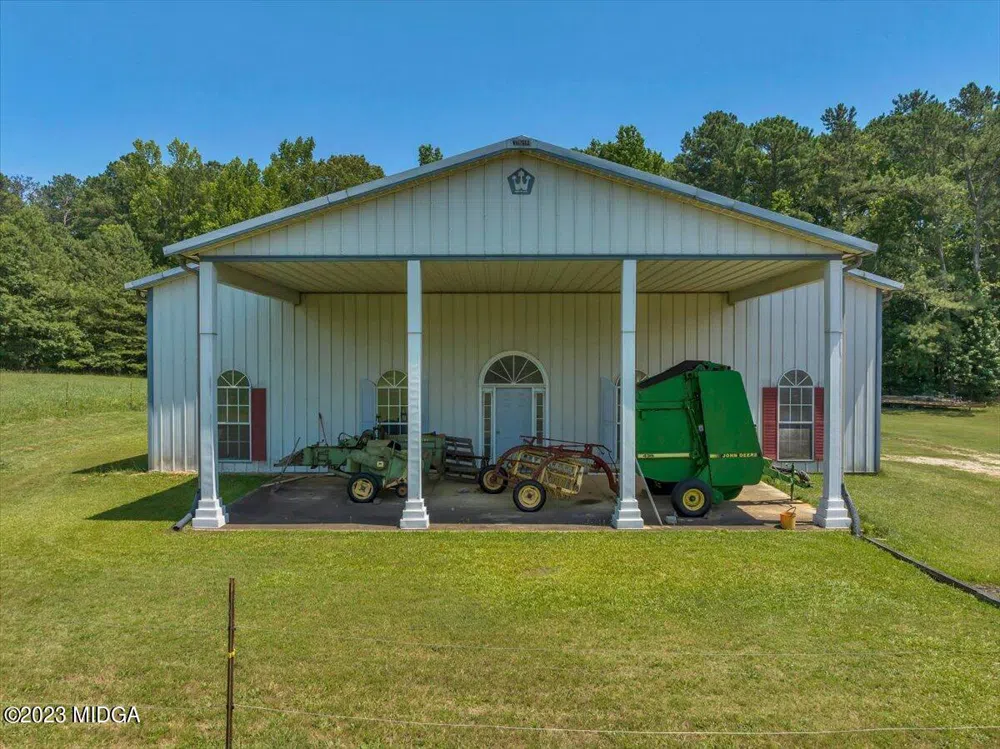 655 McDonough Rd Road Hampton, GA 30228