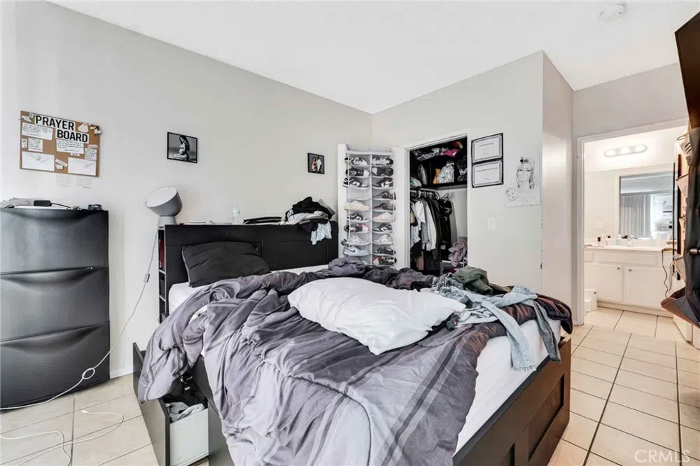 15240 Nordhoff Street North Hills, CA 91343