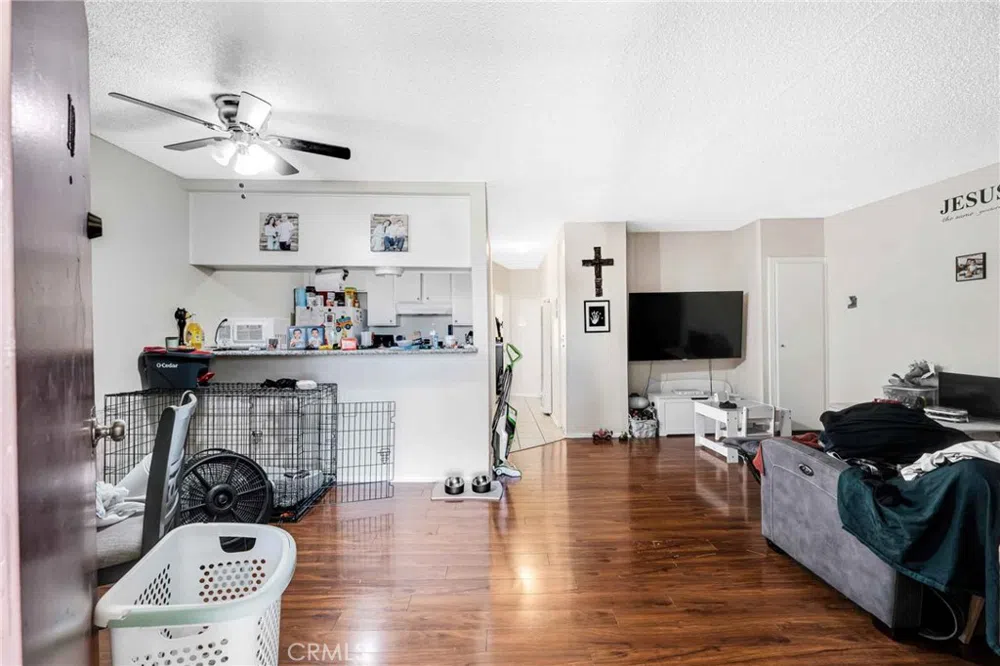 15240 Nordhoff Street North Hills, CA 91343