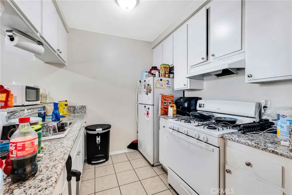 15240 Nordhoff Street North Hills, CA 91343