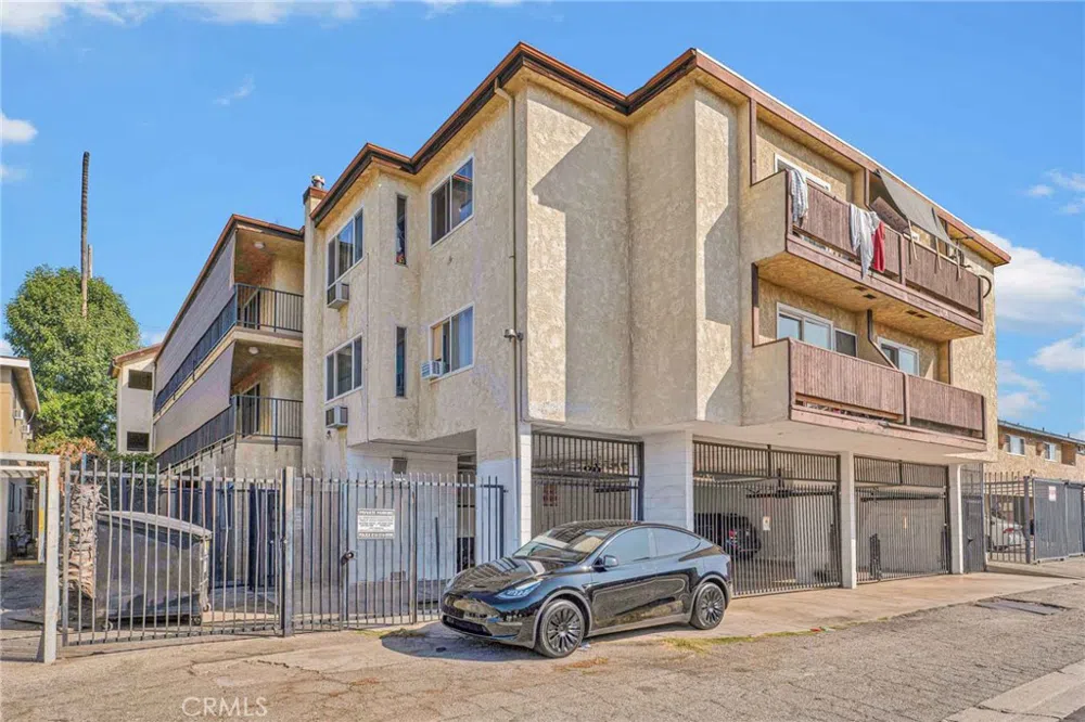 15240 Nordhoff Street North Hills, CA 91343