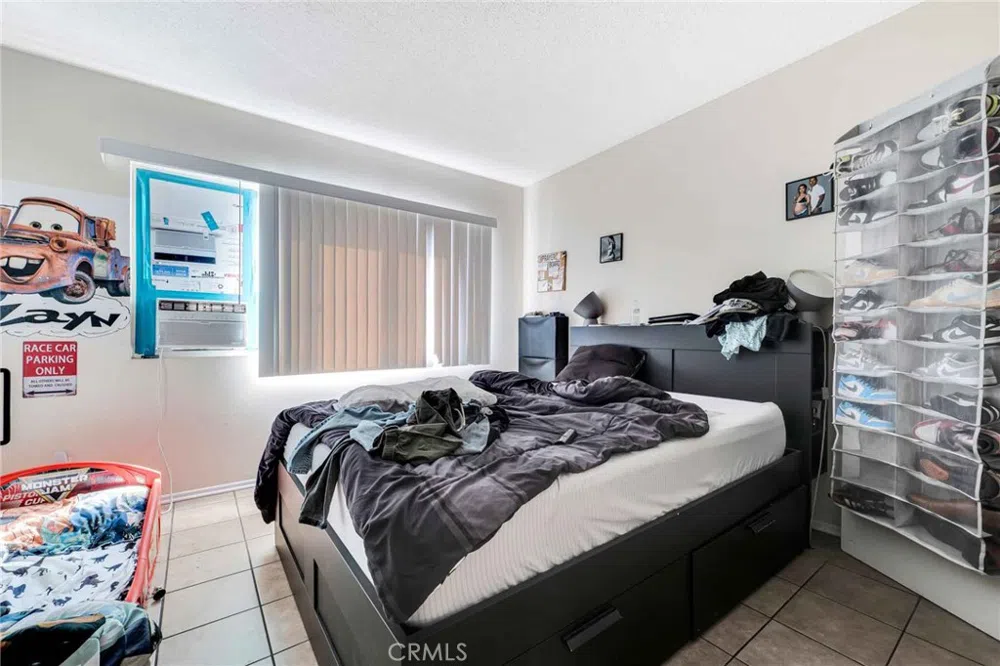 15240 Nordhoff Street North Hills, CA 91343