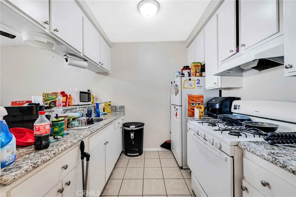 15240 Nordhoff Street North Hills, CA 91343