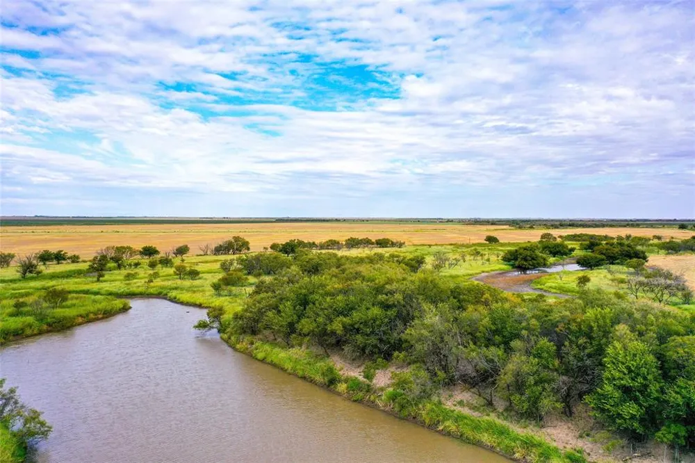 CR 223 Weinert, TX 76388
