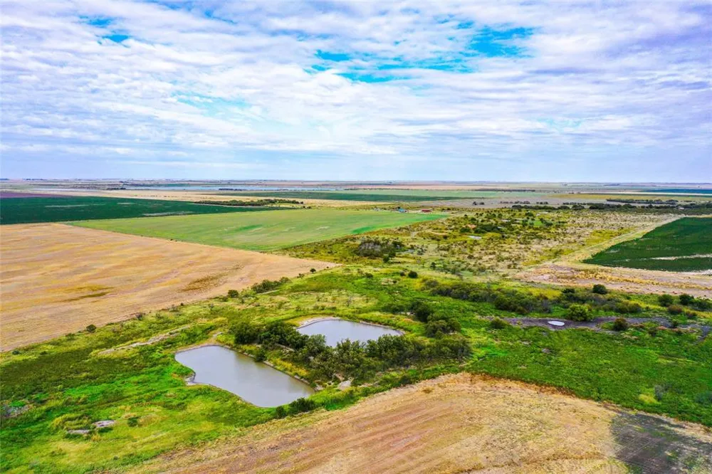 CR 223 Weinert, TX 76388