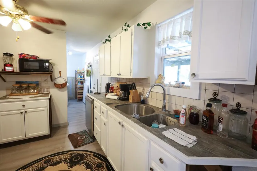 4240 CHEYENNE DR May, TX 76857