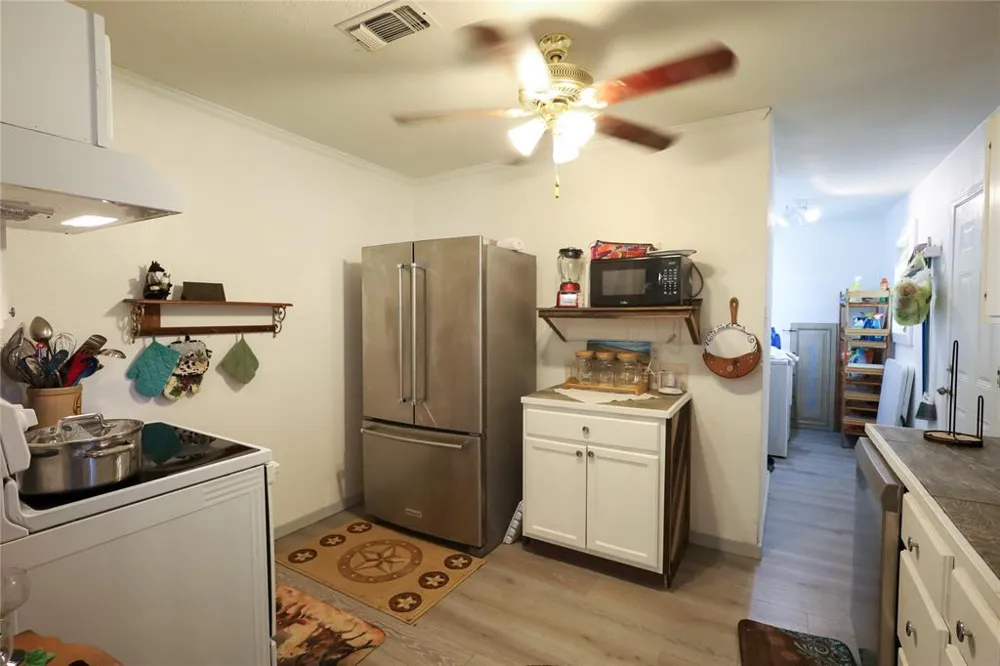 4240 CHEYENNE DR May, TX 76857