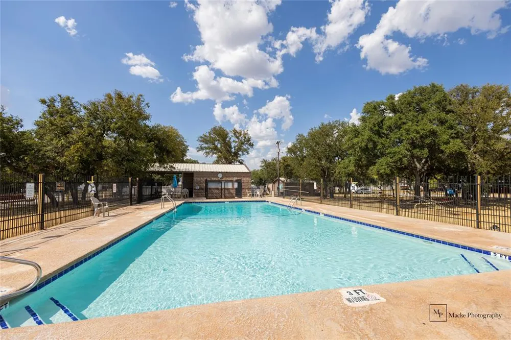 4240 CHEYENNE DR May, TX 76857