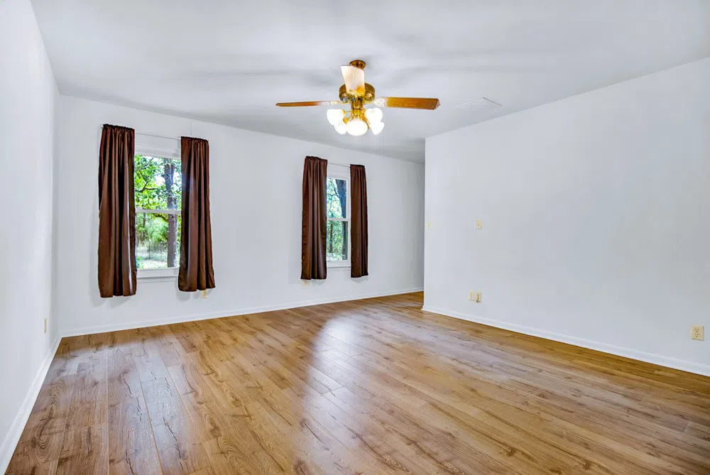 298 Jenkins Road Cedar Creek, TX 78612
