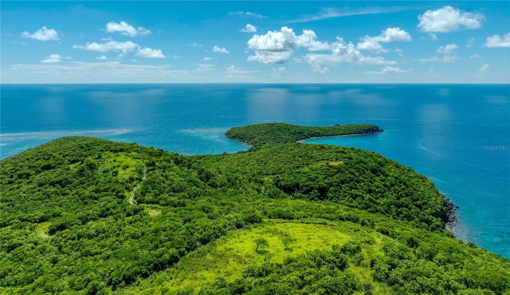 PR 998 Km 3.0 PLAYA SARDINAS Culebra, PR 00775