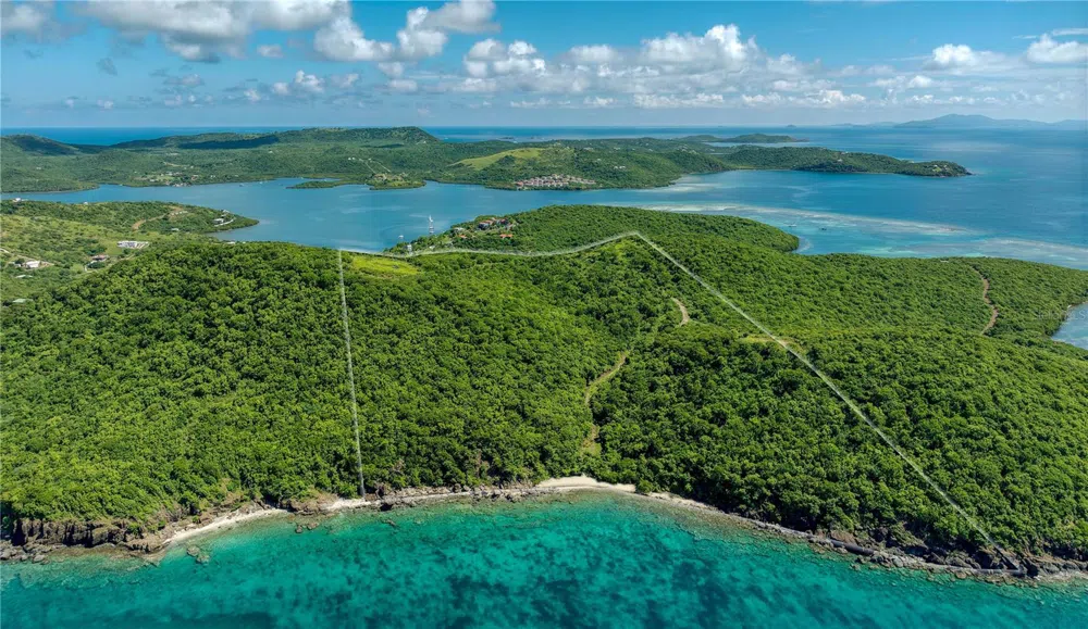 PR 998 Km 3.0 PLAYA SARDINAS Culebra, PR 00775
