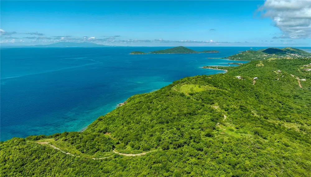 PR 998 Km 3.0 PLAYA SARDINAS Culebra, PR 00775