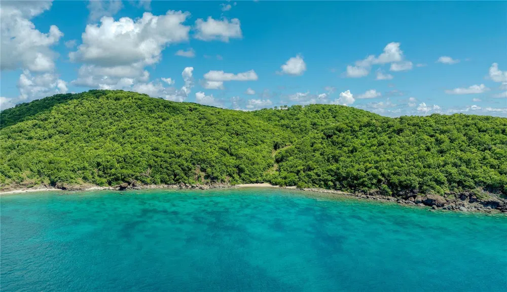 PR 998 Km 3.0 PLAYA SARDINAS Culebra, PR 00775